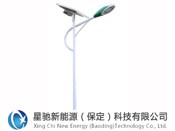 一般6米太陽(yáng)能路燈的價(jià)格多少錢(qián)